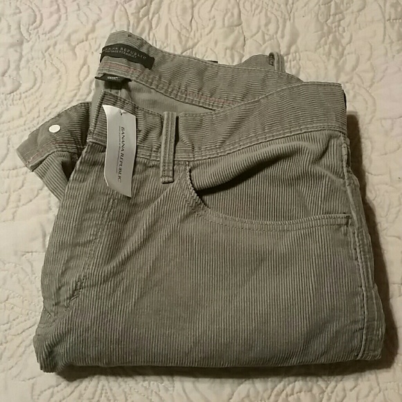 NWT Banana Republic Vintage Straight Pants