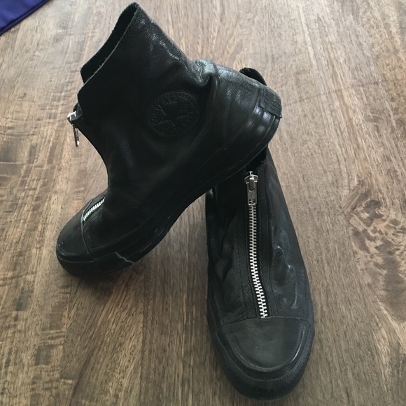 CONVERSE WOMEN'S CHUCK TAYLOR ALL STAR LEATHER