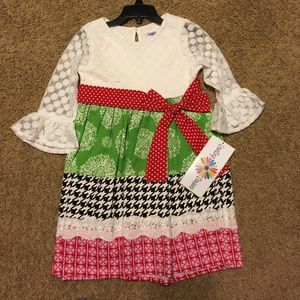 NWT ivory lace/red/black/ivory patterned tiers.