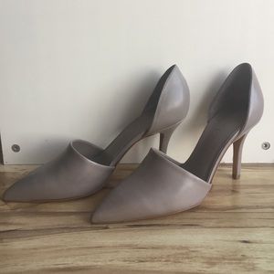 Vince Claire choked up leather D'orsay pumps