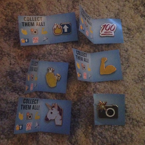 Randomized Varsity Pins Bundle! Minimum 5! $3 Each - Picture 1 of 4