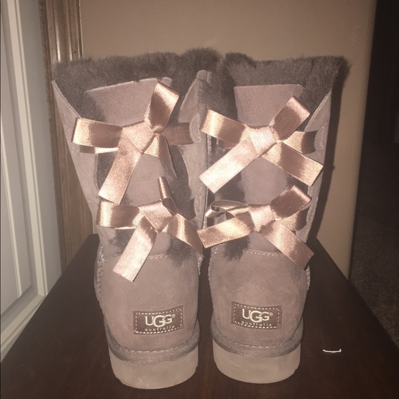 Women's Bailey Bow Uggs