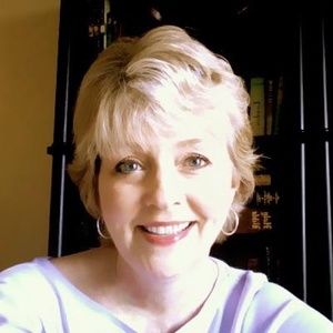 Meet your Posher, Lianne