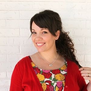 Meet your Posher, Minda