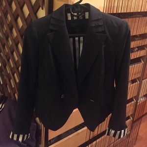 Dark navy Guess light weight blazer.
