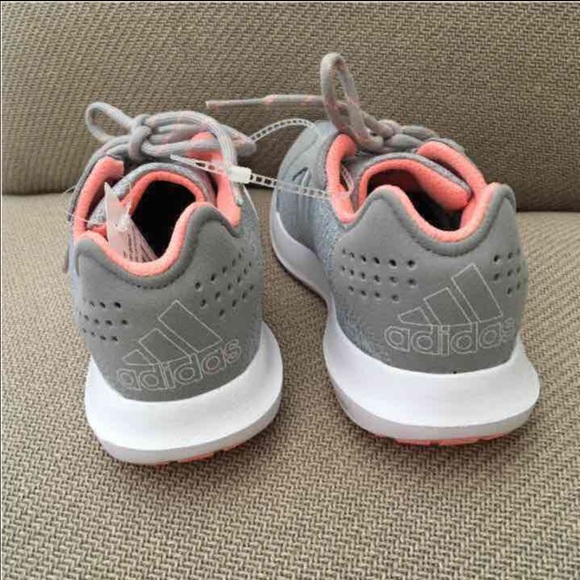 NEW ADIDAS RUNNING WOMEN ATHLETIC SHOES CHIC GRAY - Picture 4 of 4