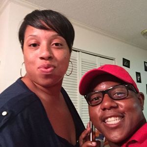 Meet your Posher, Simone