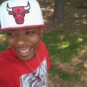 Meet your Posher, Casey