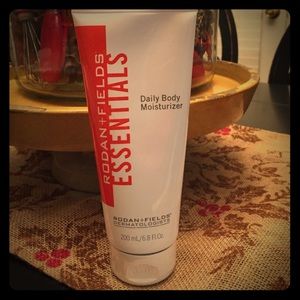 Rodan and Fields Daily Moisturizer