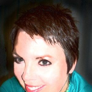 Meet your Posher, Arlene