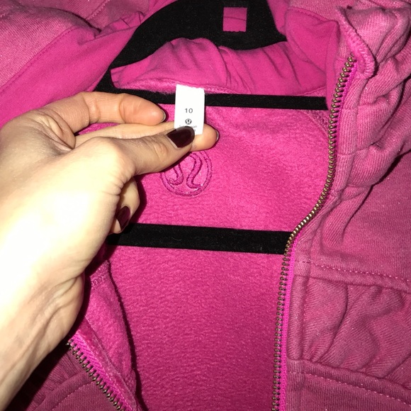 Like new! Lulu lemon scoops hoody special edition
