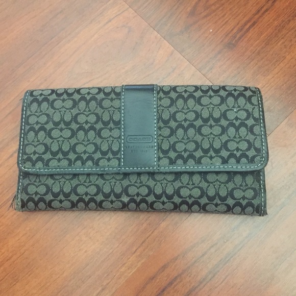 Grey and black leather Bi-fold coach wallet