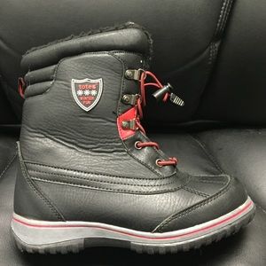 Totes snow boots, boys size 4