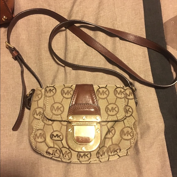 Michael Kors Mini crossbody purse