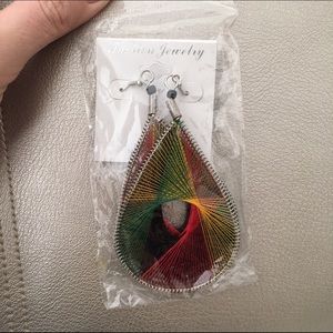 Woven Earrings (Multicolor)