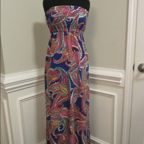 BANANA REPUBLIC Strapless Maxi Dress