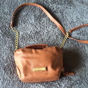 Steve Madden cross body purse