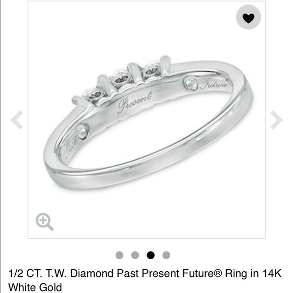 1/2 CT 14K White Gold engagement ring - Picture 3 of 3