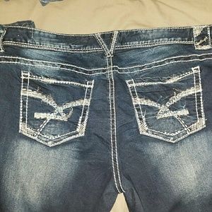 Plus size skinny jeans