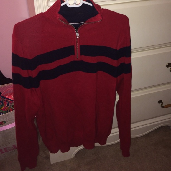Tommy Hilfiger half zip up