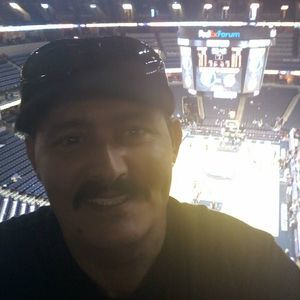 Meet your Posher, Jeffery