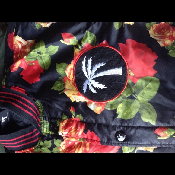 BLVD ROSE JACKET!! - Picture 2 of 4