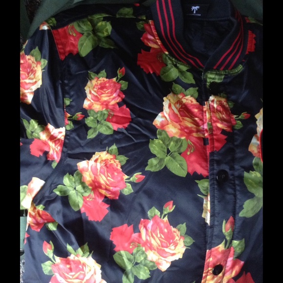 BLVD ROSE JACKET!! - Picture 4 of 4