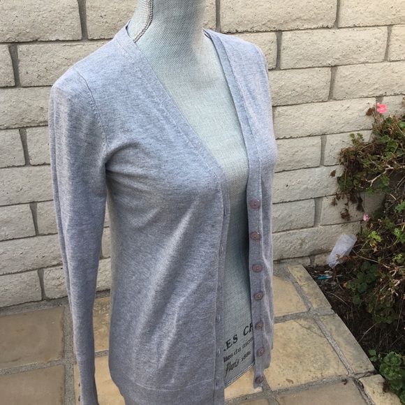 Sweater - Picture 4 of 4