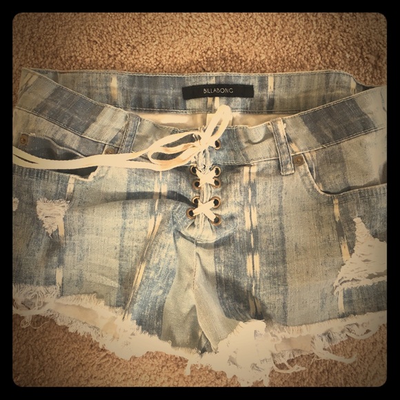 ON HOLD... Billabong shorts