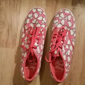 Women's Hello Kitty Vans