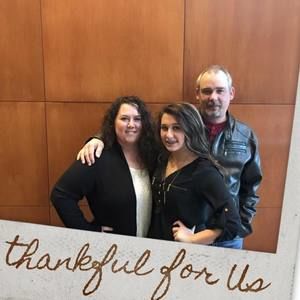 Meet your Posher, Cera