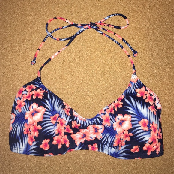 Victoria's Secret PINK Floral Print Bikini Top