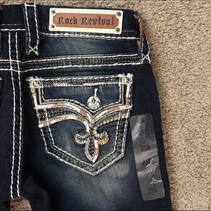NWT Size 25 Rock Revival Skinny Jeans