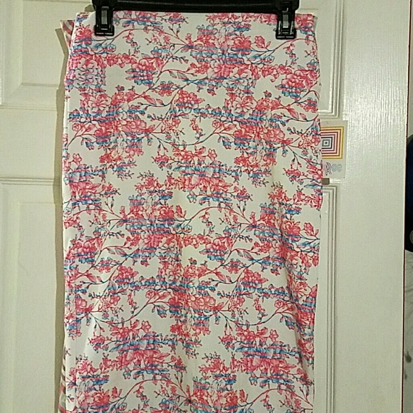 Lularoe Cassie