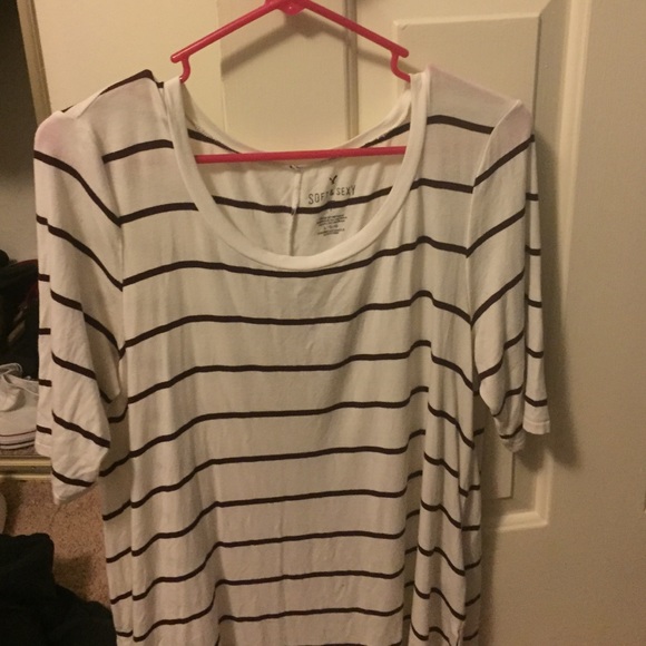 American Eagle Soft & Sexy Tee