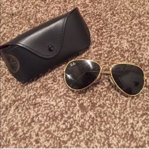 NWOT Ray-Ban Aviator Classic Gold