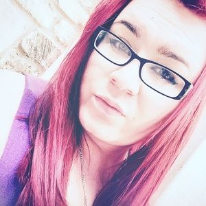 Meet your Posher, Devinne