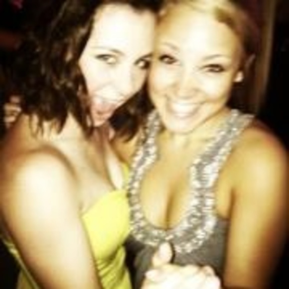 Meet your Posher, Venetta - Picture 1 of 1