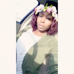 Meet your Posher, Whitney