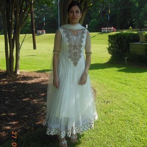 Meet your Posher, Sapna