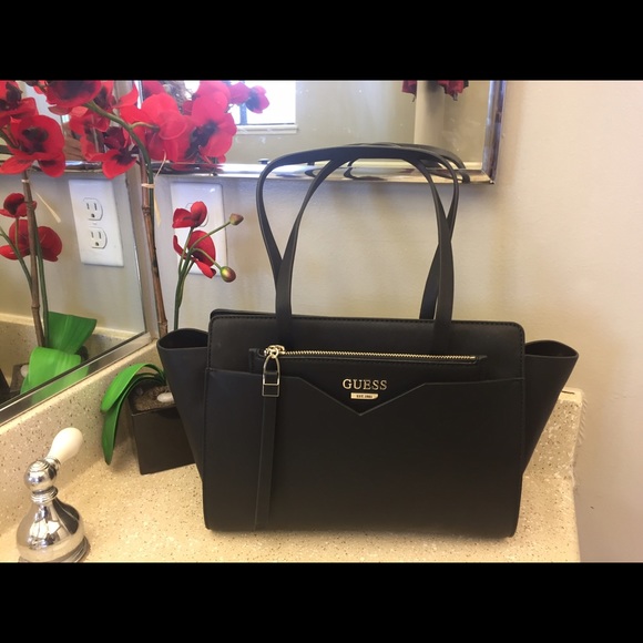 Guess Handbags - Black Guess Handbag NWOT