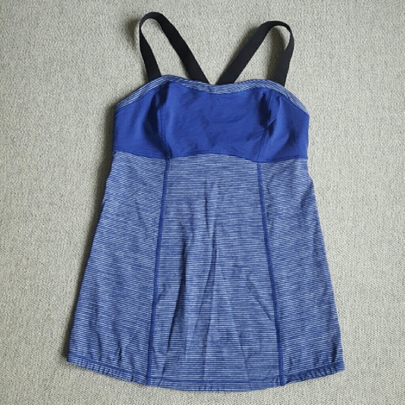 lululemon athletica Tops - Lululemon Catch Me Top