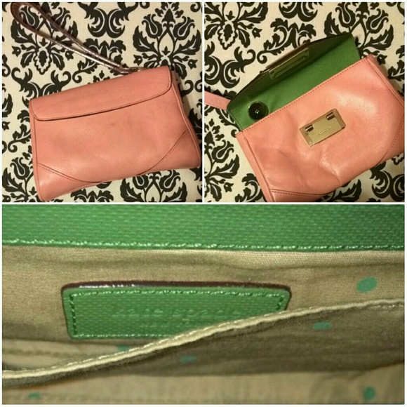 Kate Spade
Alexa Petal Pink Wristlet - Picture 4 of 4