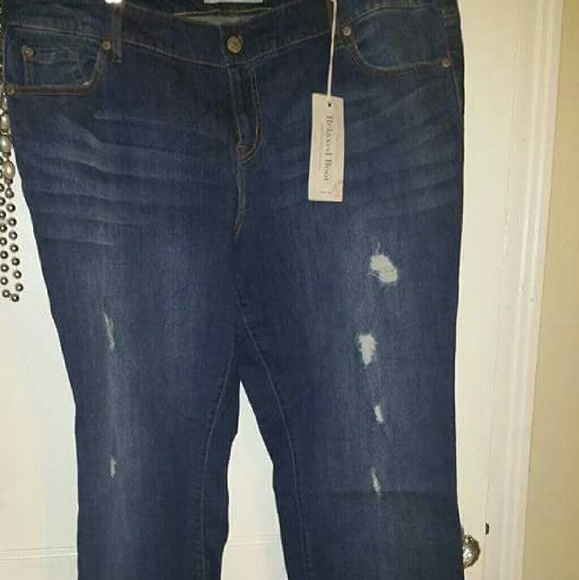 Relaxed Distressed Torrid Bootcut, Size 20
