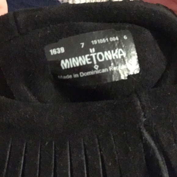 Minnetonka 3- Layer Black Fringe Boots - Picture 3 of 4