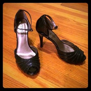 Peep toe heels
