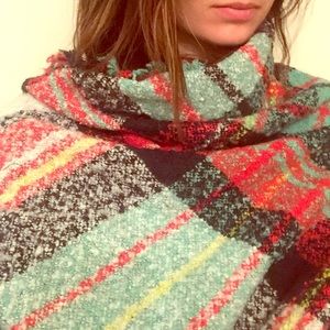 American Eagle plaid blanket scarf