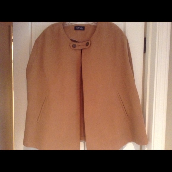 Women's Cape