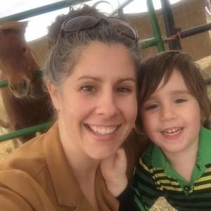 Meet your Posher, Sharolynn