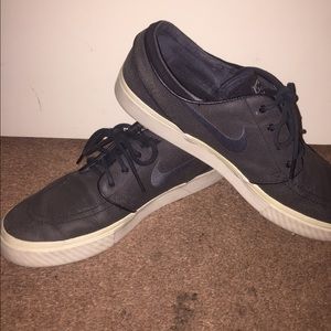 Nike janoski